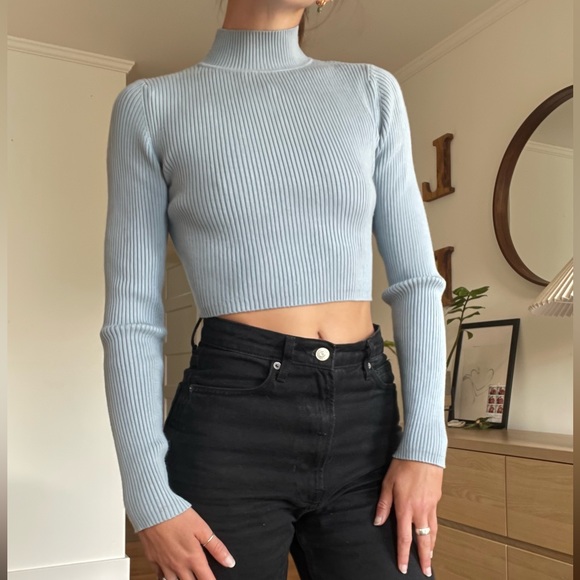 Zara Mock Neck Openback Sweater - Picture 4 of 7
